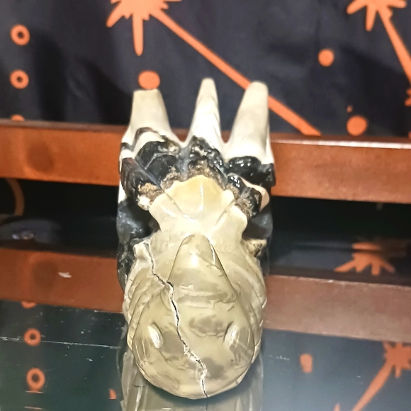 Volcano Agate Dragon Head - Picture 3 of 15